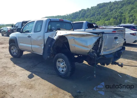 2009 Toyota Tacoma z USA, uszkodzony, nr VIN 5TEUX42N69Z648128